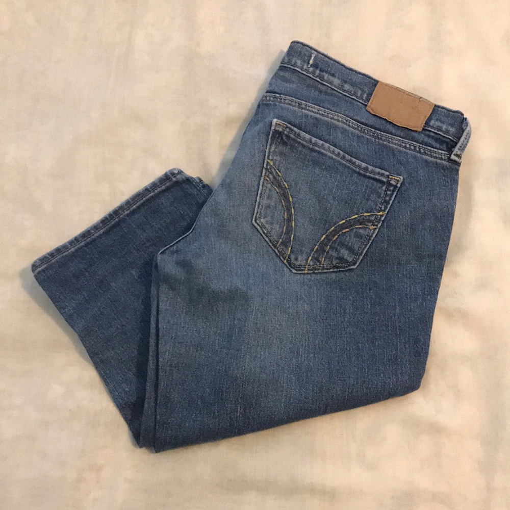 Hollister Capris